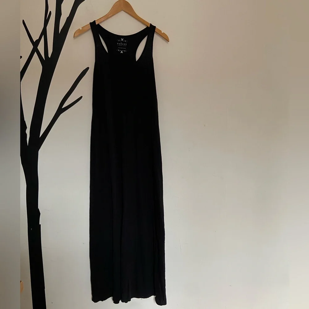 Velvet by Graham & Spencer’s Vintage Slub racerback black maxi dress - Picture 2 of 7
